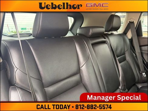 Used 2021 Nissan Rogue SL w/ Premium Package AWD/4WD image 5