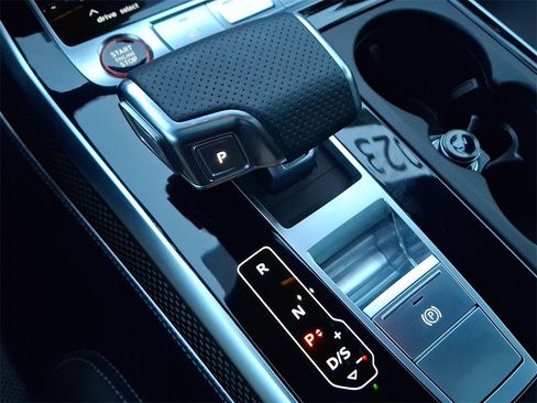 Certified 2023 Audi SQ8 Prestige w/ Prestige Package image 20