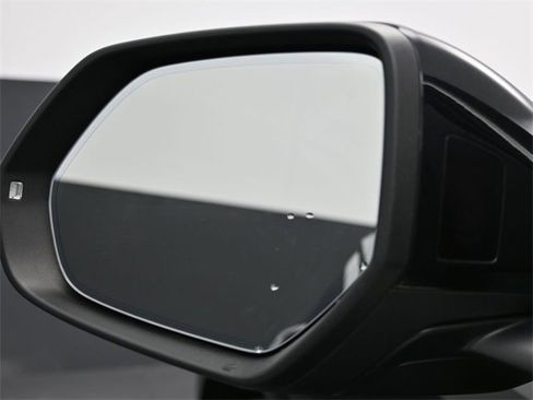 Used 2019 Audi Q8 Prestige image 8