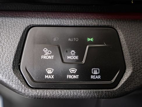 Used 2023 Volkswagen ID.4 Pro S AWD/4WD image 25