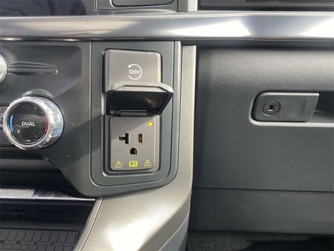 New 2025 Ford F150 Lariat w/ Equipment Group 502A High image 28