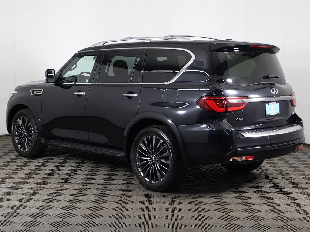 Used 2024 INFINITI QX80 Sensory AWD/4WD image 14