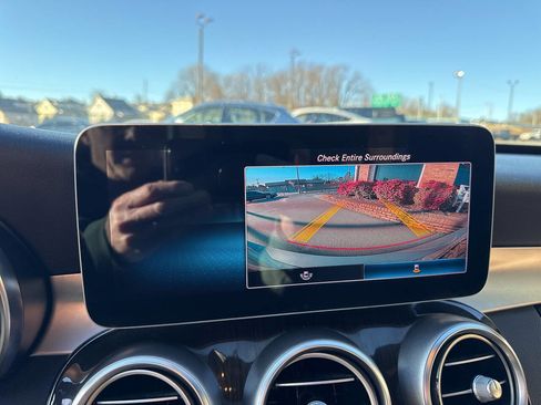 Used 2019 Mercedes-Benz C 300 Sedan image 25