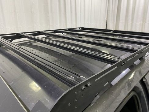 Used 2018 Toyota Tacoma TRD Sport w/ Technology Package image 23