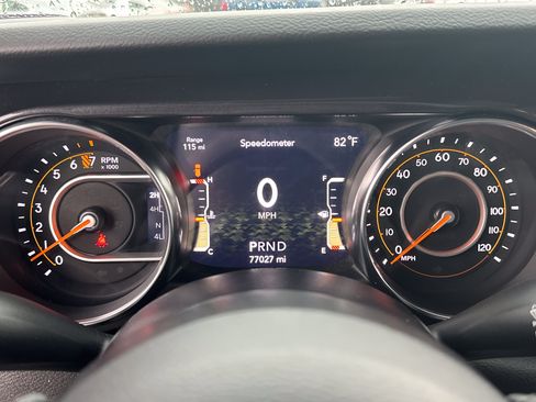 Used 2022 Jeep Wrangler Unlimited Sport AWD/4WD image 27