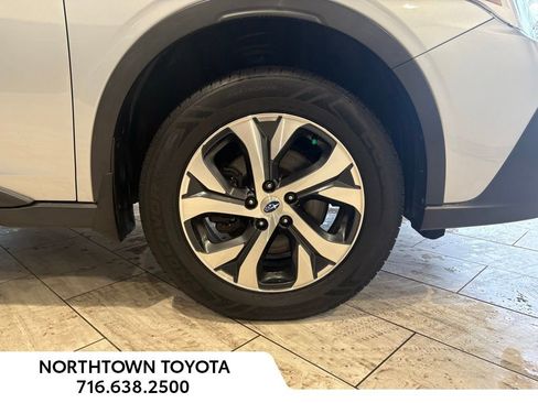 Used 2020 Subaru Outback Limited image 39