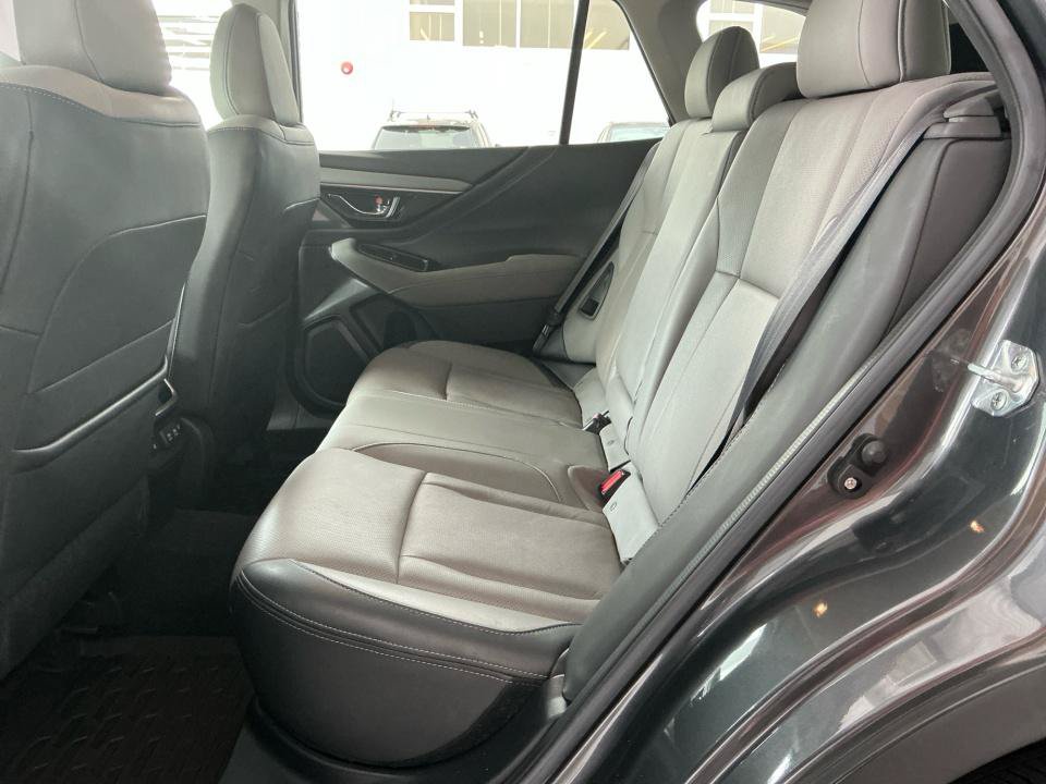 Certified 2022 Subaru Outback Limited AWD/4WD image 33