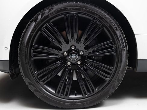 Used 2022 Land Rover Range Rover Westminster Edition image 5