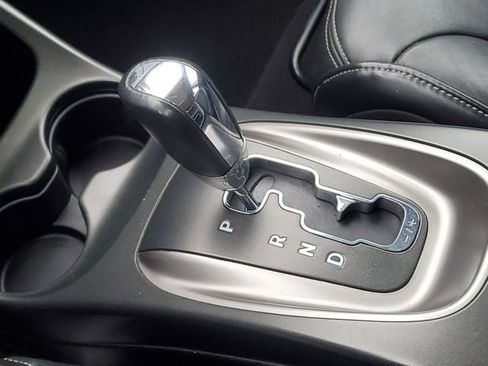 Used 2018 Dodge Journey Crossroad image 19