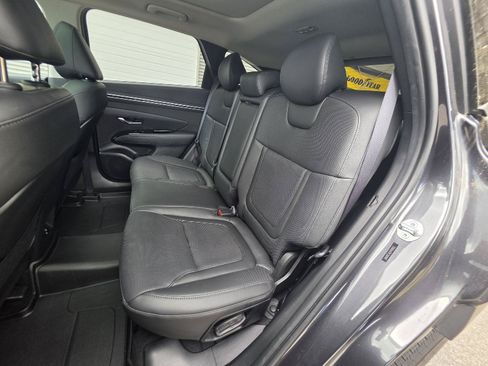 Used 2023 Hyundai Tucson Limited AWD/4WD image 9