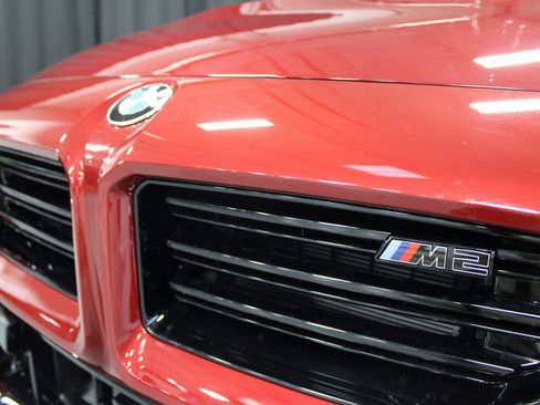 Used 2026 BMW M2 w/ Lighting Package image 9