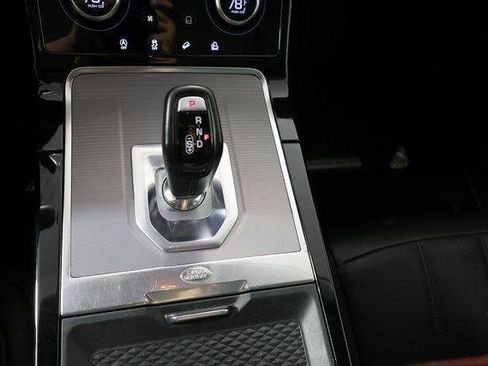 Used 2020 Land Rover Range Rover Evoque S image 12