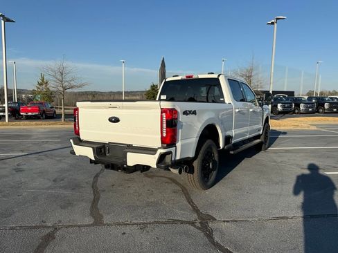 New 2026 Ford F250 Lariat w/ Black Appearance Package AWD/4WD image 8