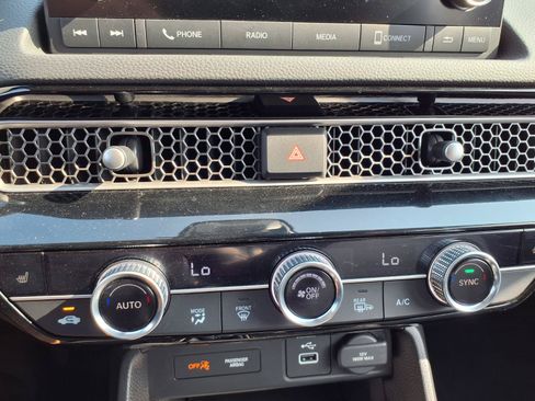 Used 2023 Honda Civic EX image 8