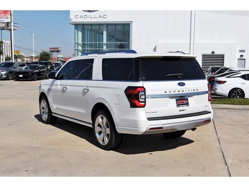 Used 2023 Ford Expedition Max Platinum image 3