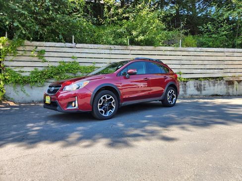 Used 2017 Subaru Crosstrek 2.0i Limited w/ Popular Package #1 AWD/4WD image 18