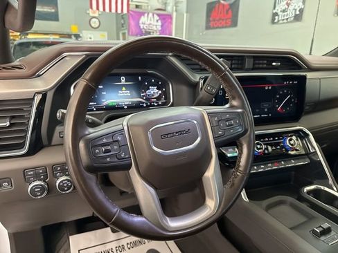 Used 2024 GMC Sierra 2500 Denali w/ Denali Reserve Package image 26