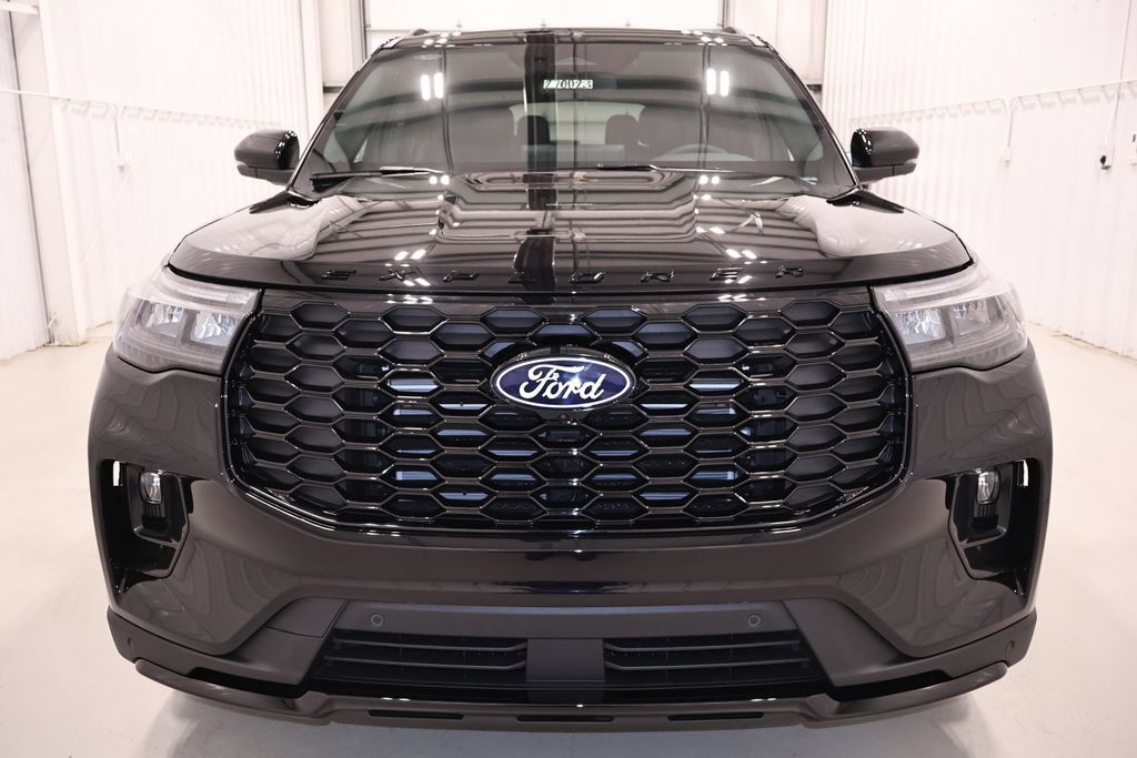 New 2027 Ford Explorer ST-Line w/ Premium Package AWD/4WD image 4
