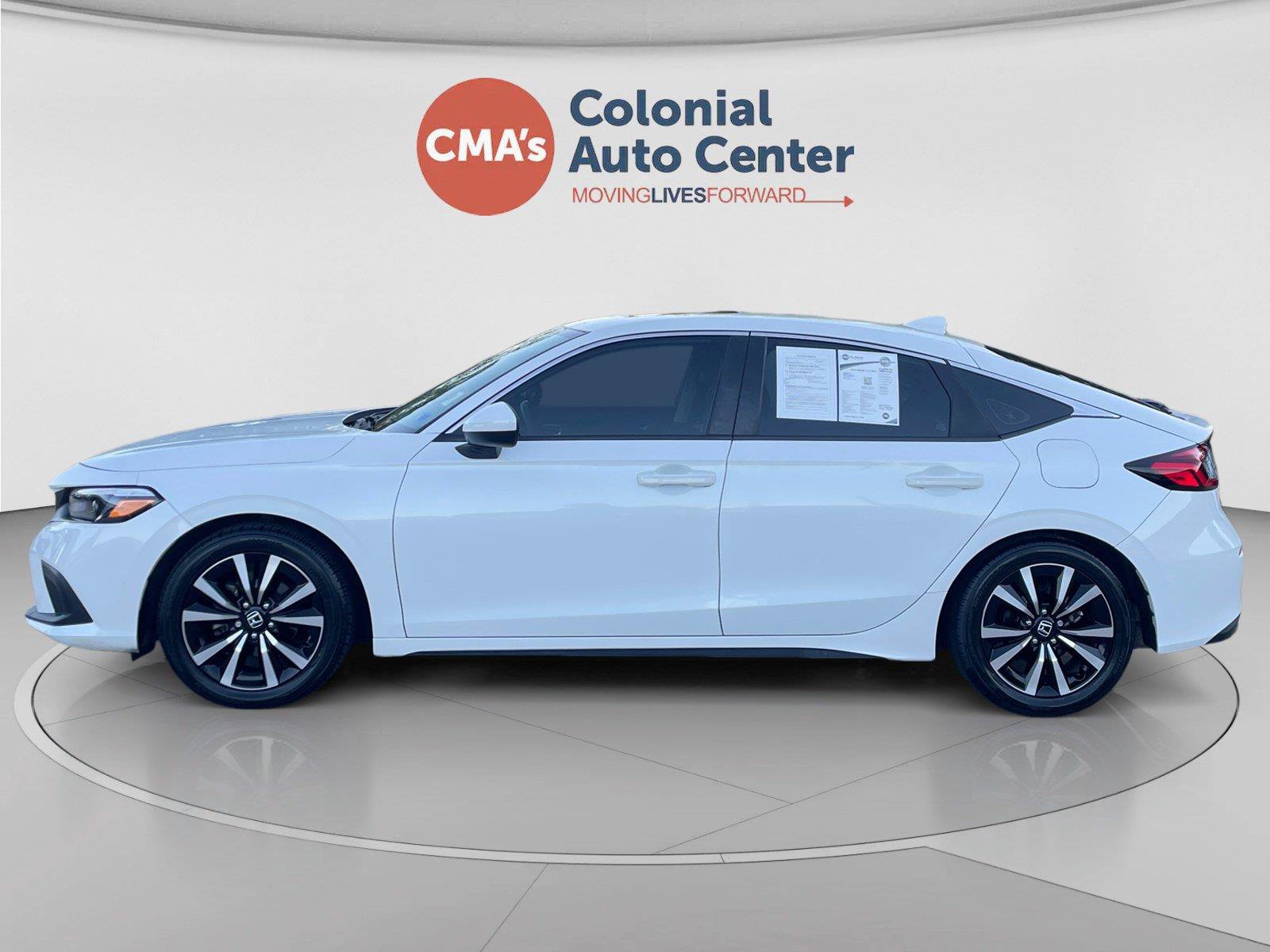 Used 2024 Honda Civic EX-L image 2