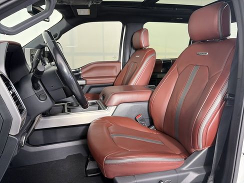 Certified 2022 Ford F350 Platinum image 11