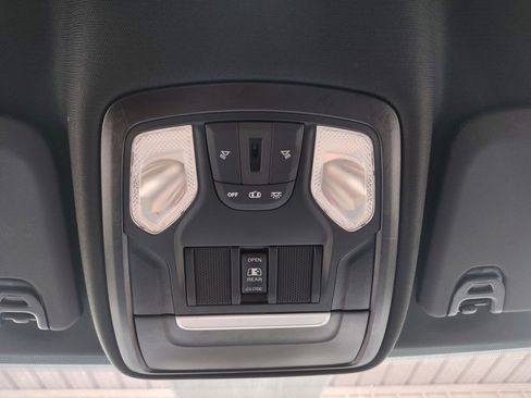 Used 2022 RAM 2500 Tradesman image 6