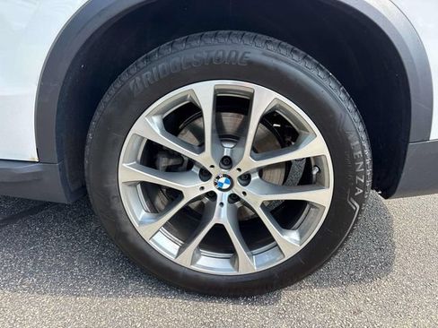 Used 2026 BMW X5 xDrive40i AWD/4WD image 11