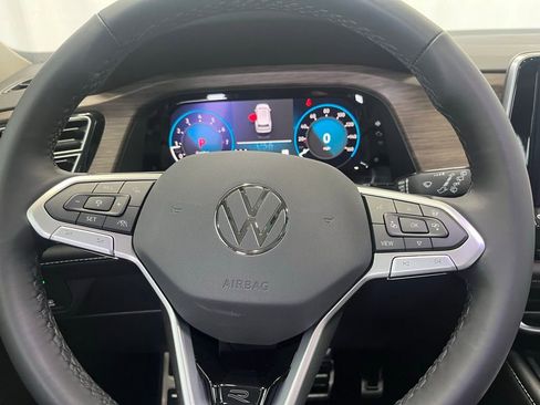 New 2026 Volkswagen Atlas SEL Premium R-Line AWD/4WD image 19