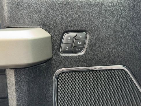 Used 2020 Ford F250 Lariat image 16