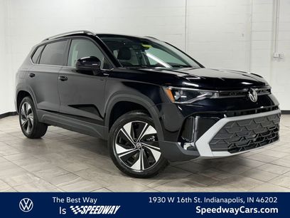 New 2025 Volkswagen Taos SE
