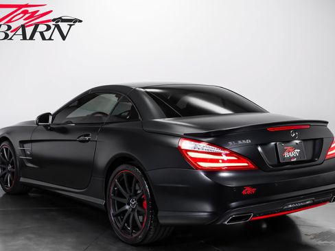 Used 2016 Mercedes-Benz SL 550 image 11