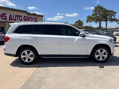 Used 2016 Mercedes-Benz GL 450 4MATIC image 12