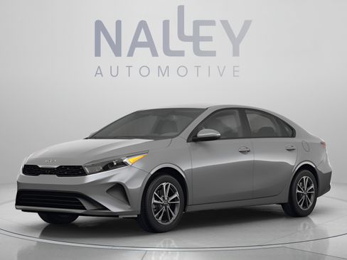 Used 2023 Kia Forte LXS w/ LXS Technology Package FWD image 1