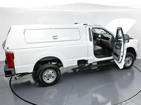 Used 2023 Ford F250 XL w/ Snow Plow Prep Package image 35