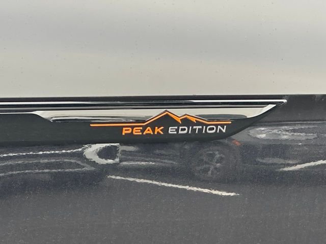 New 2026 Volkswagen Atlas Peak Edition AWD/4WD image 10
