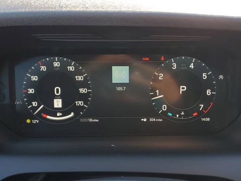 Used 2026 Land Rover Discovery Sport Landmark AWD/4WD image 15