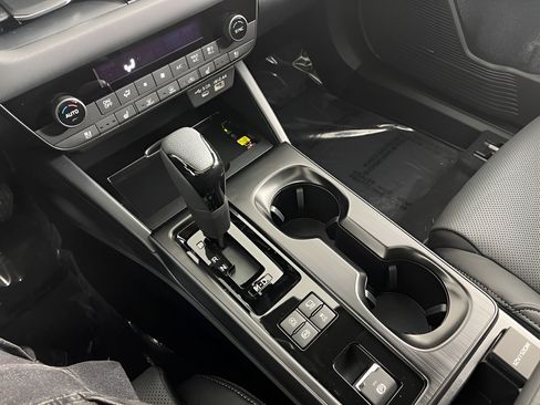 New 2026 Subaru Outback Touring XT AWD/4WD image 18