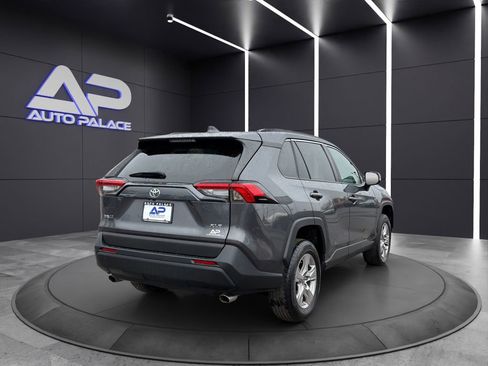 Used 2023 Toyota RAV4 XLE image 6