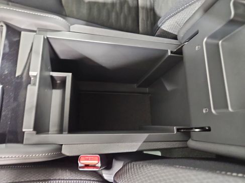 New 2026 Nissan Pathfinder SV image 24