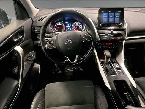 Used 2025 Mitsubishi Eclipse Cross SE image 18