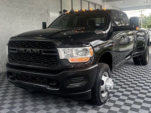 Used 2022 RAM 3500 Tradesman AWD/4WD image 2