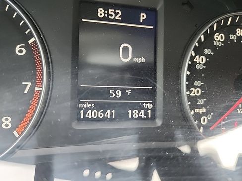 Used 2012 Volkswagen Passat 2.5 SEL Premium FWD image 17