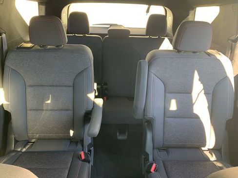 Used 2024 Chevrolet Traverse Z71 w/ Enhanced Driving Package image 39