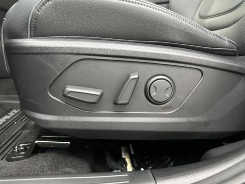 Used 2024 Hyundai Santa Cruz Limited image 10