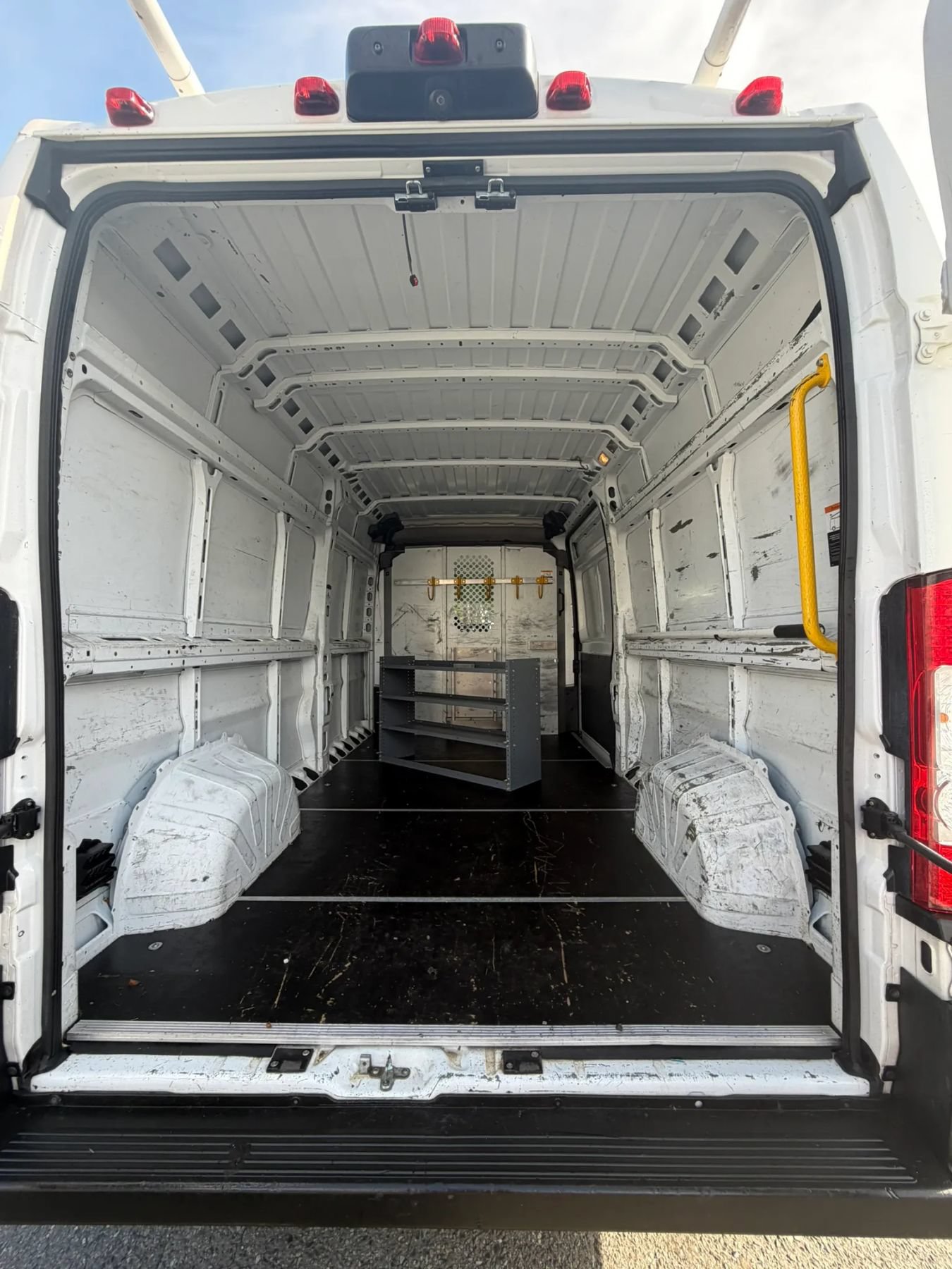 Used 2020 RAM ProMaster 2500 FWD image 19