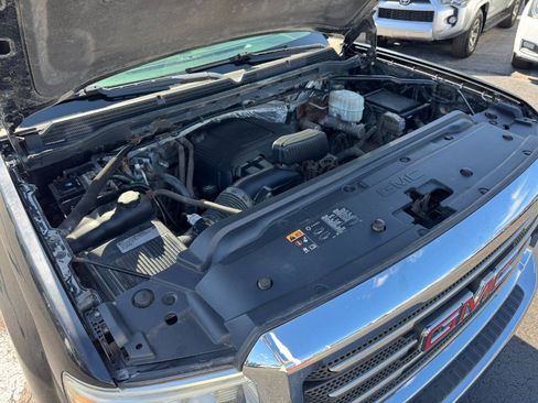Used 2015 GMC Sierra 2500 SLE AWD/4WD image 24