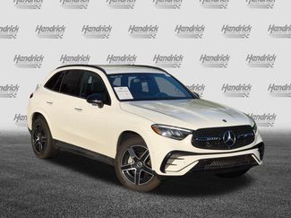 Used 2025 Mercedes-Benz GLC 300 4MATIC video 2