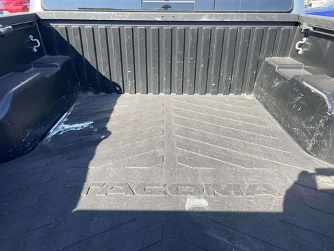 Used 2022 Toyota Tacoma SR5 image 45