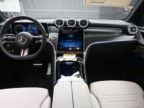 New 2026 Mercedes-Benz GLC 300 image 9