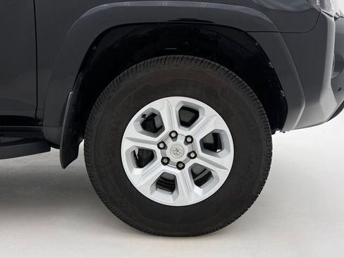 Used 2019 Toyota 4Runner SR5 Premium AWD/4WD image 30