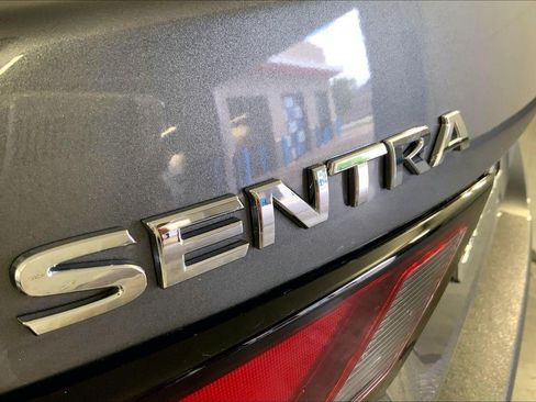 Used 2025 Nissan Sentra S FWD image 8